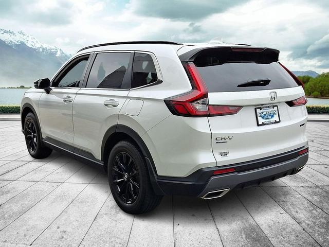 Photo of 2024 Platinum White Pearl Honda CR-V Hybrid