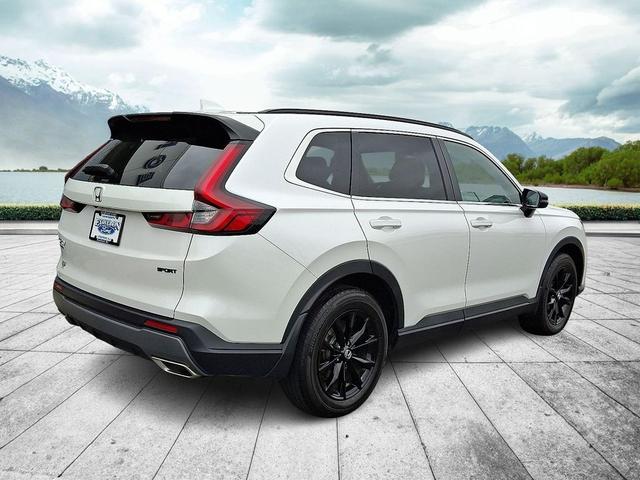 Photo of 2024 Platinum White Pearl Honda CR-V Hybrid