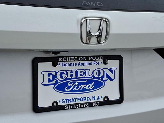 Photo of 2024 Platinum White Pearl Honda CR-V Hybrid