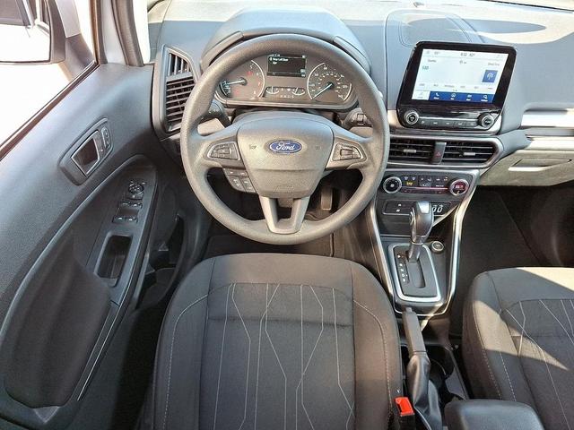 Photo of 2022 Moondust Silver Metallic Ford EcoSport