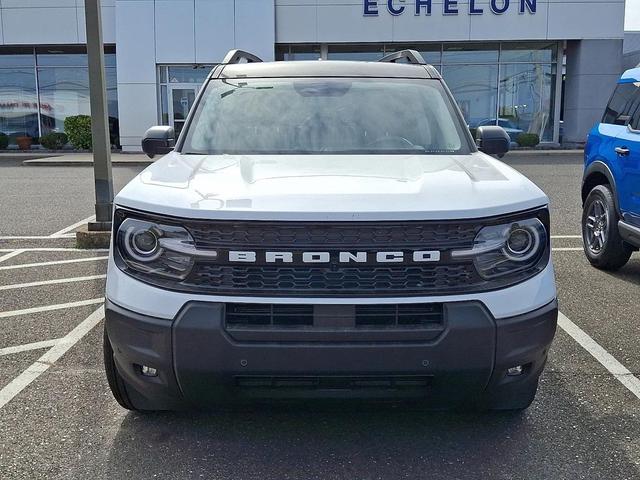 Photo of 2025 Oxford White Ford Bronco Sport