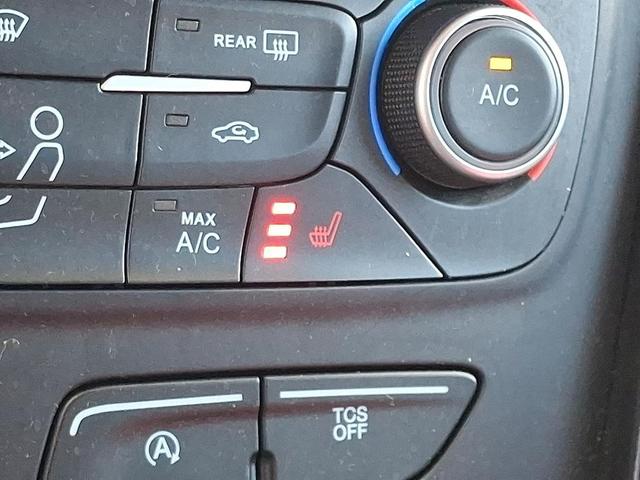 Photo of 2018 Magnetic Metallic Ford Escape