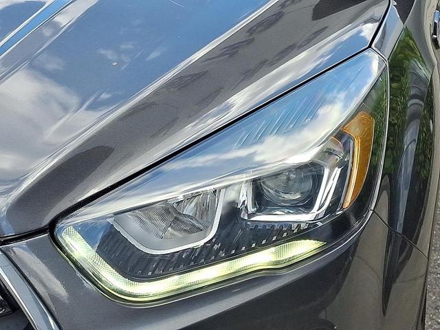 Photo of 2018 Magnetic Metallic Ford Escape