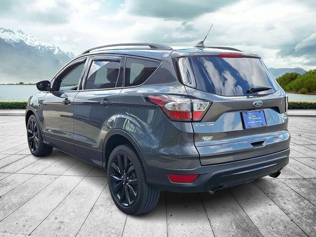Photo of 2018 Magnetic Metallic Ford Escape