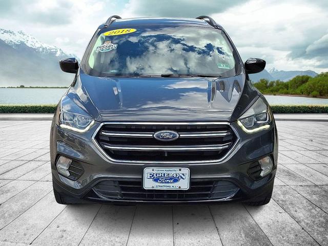 Photo of 2018 Magnetic Metallic Ford Escape