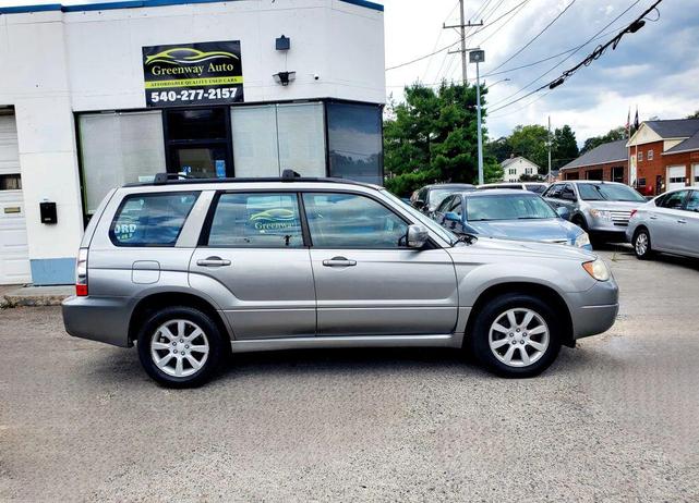 Photo of 2007 Gray Subaru Forester