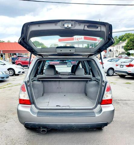 Photo of 2007 Gray Subaru Forester