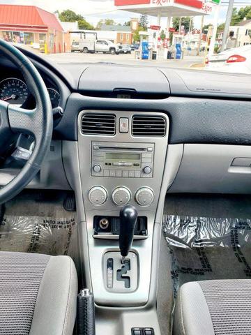 Photo of 2007 Gray Subaru Forester