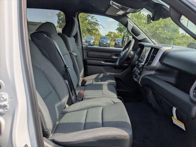 Photo of 2025 Bright White Clearcoat RAM 1500