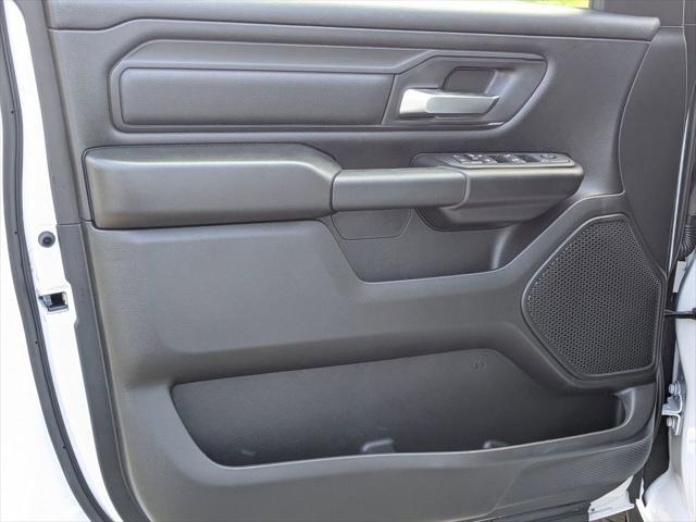 Photo of 2025 Bright White Clearcoat RAM 1500
