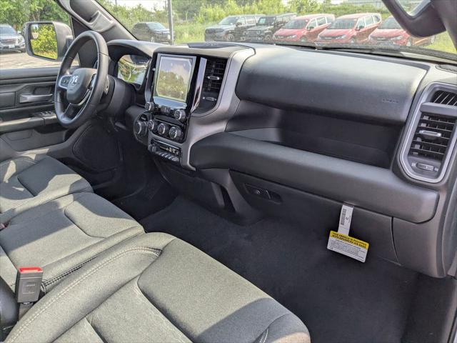 Photo of 2025 Bright White Clearcoat RAM 1500