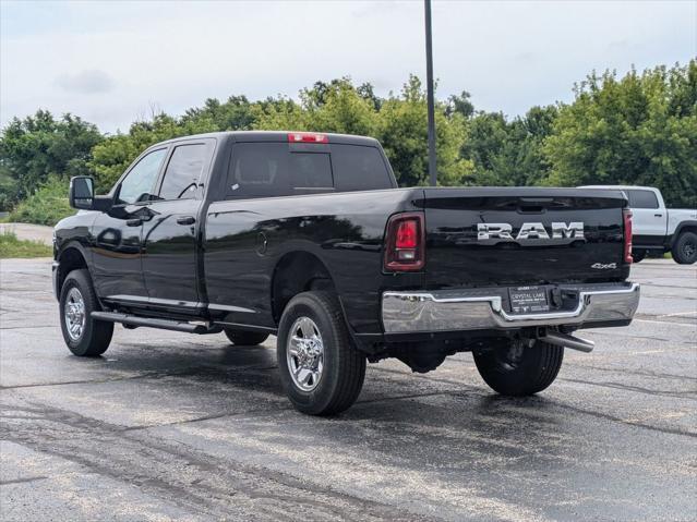 Photo of 2025 Diamond Black Crystal Pearlcoat RAM 2500