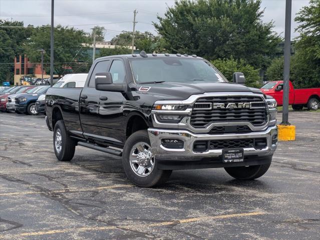 Photo of 2025 Diamond Black Crystal Pearlcoat RAM 2500