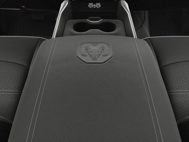 Photo of 2025 Diamond Black Crystal Pearlcoat RAM 2500