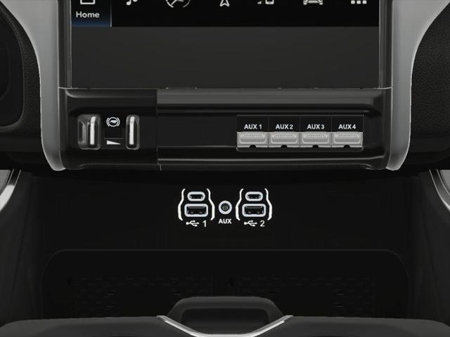 Photo of 2025 Diamond Black Crystal Pearlcoat RAM 2500