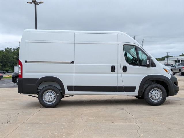 Photo of 2025 Bright White Clearcoat RAM ProMaster 2500