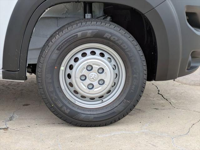 Photo of 2025 Bright White Clearcoat RAM ProMaster 2500