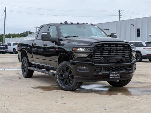 Photo of 2025 Diamond Black Crystal Pearlcoat RAM 2500