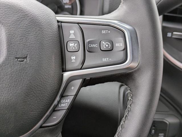 Photo of 2025 Diamond Black Crystal Pearlcoat RAM 2500