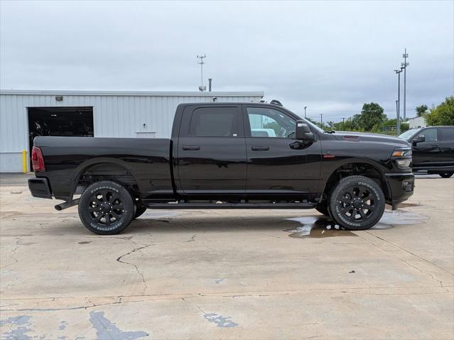Photo of 2025 Diamond Black Crystal Pearlcoat RAM 2500