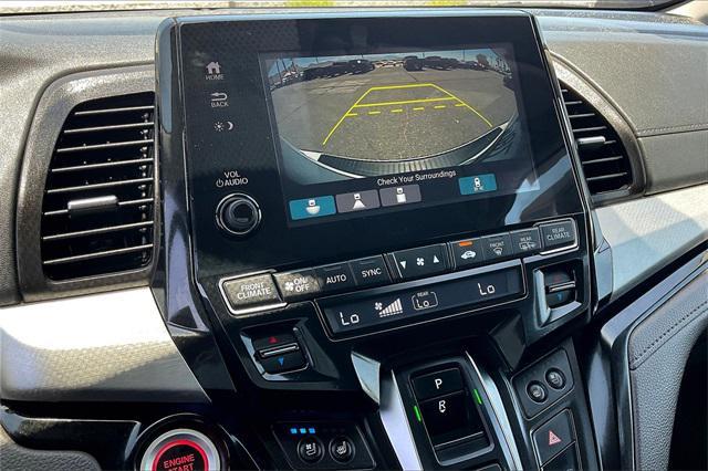 Photo of 2020 White Honda Odyssey