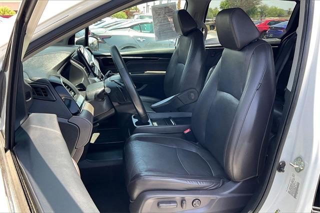 Photo of 2020 White Honda Odyssey