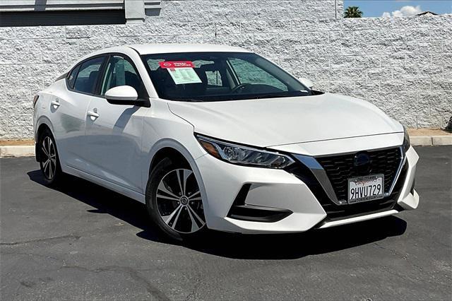 Photo of 2023 Aspen White Tricoat Nissan Sentra