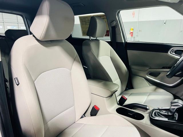 Photo of 2020 Snow White Pearl Kia Soul