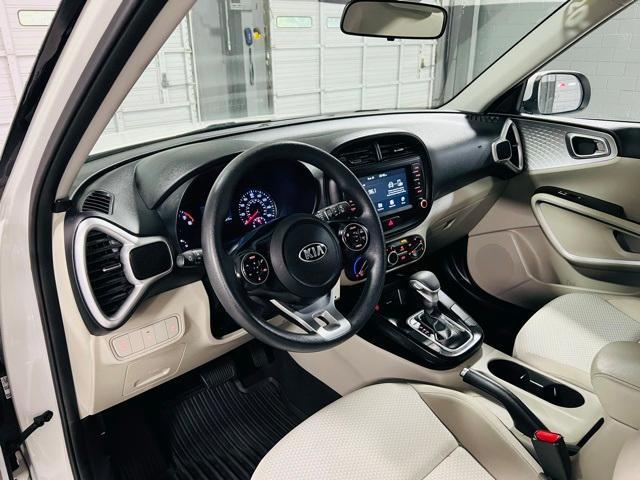 Photo of 2020 Snow White Pearl Kia Soul