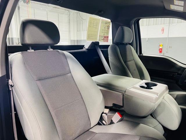 Photo of 2020 Oxford White Ford F-150