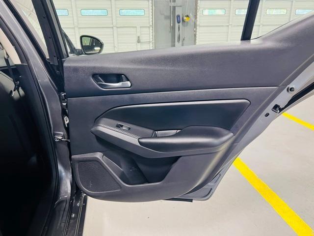 Photo of 2022 Gun Metallic Nissan Altima