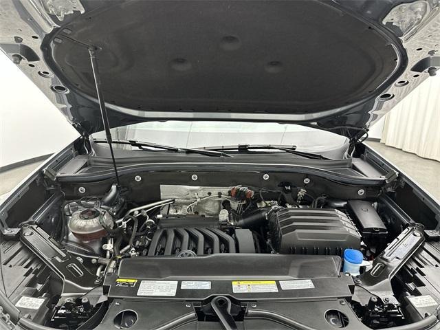 Photo of 2021 Platinum Gray Metallic Volkswagen Atlas