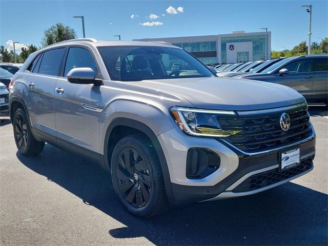 Photo of 2026 Silver Mist Metallic Volkswagen Atlas Cross Sport