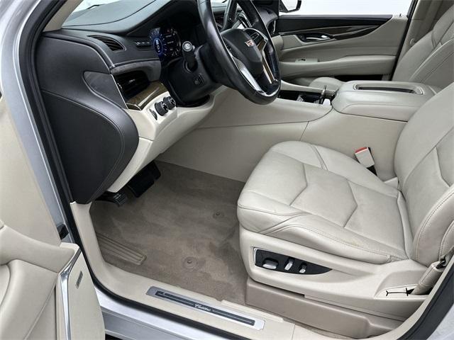 Photo of 2019 Radiant Silver Metallic Cadillac Escalade