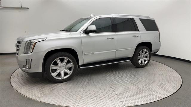 Photo of 2019 Radiant Silver Metallic Cadillac Escalade
