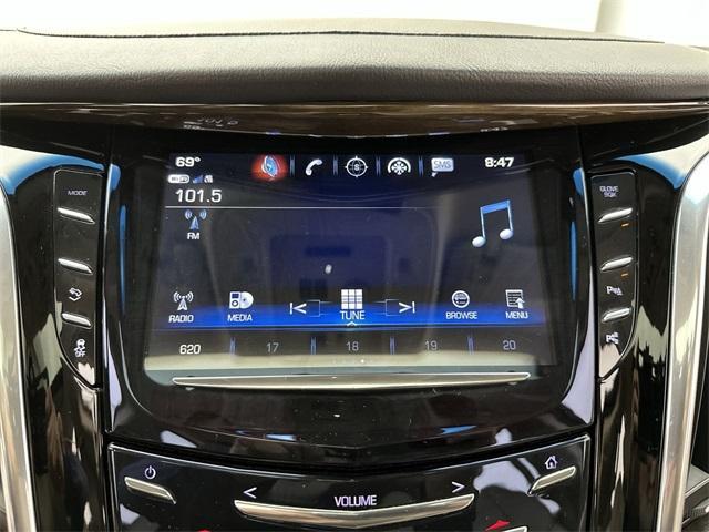 Photo of 2019 Radiant Silver Metallic Cadillac Escalade