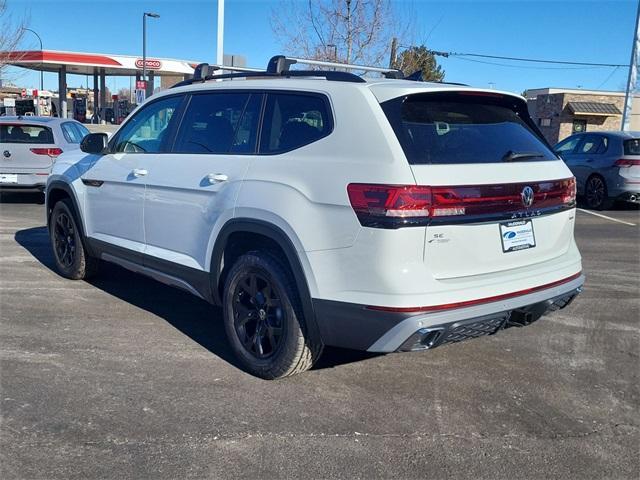 Photo of 2025 Pure White Volkswagen Atlas
