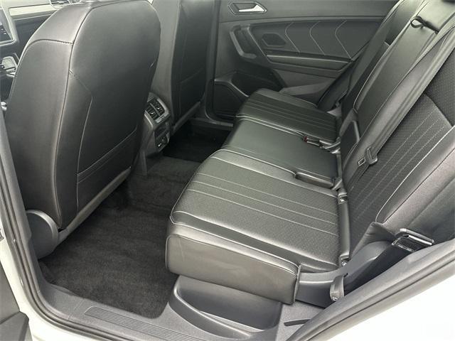 Photo of 2022 Pure White Volkswagen Tiguan