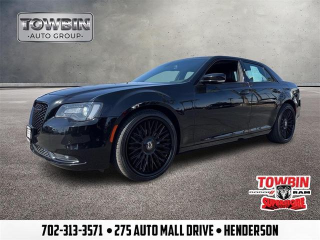2021 Chrysler 300