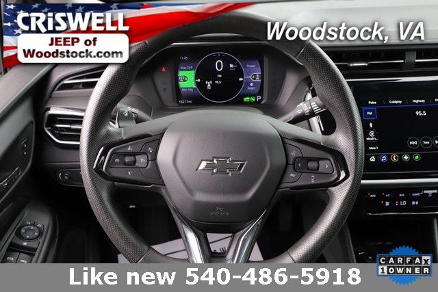 Photo of 2023 Gray Ghost Metallic Chevrolet Bolt EUV