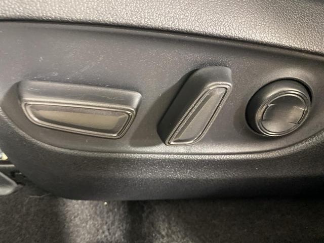 Photo of 2022 Lunar Rock Toyota RAV4