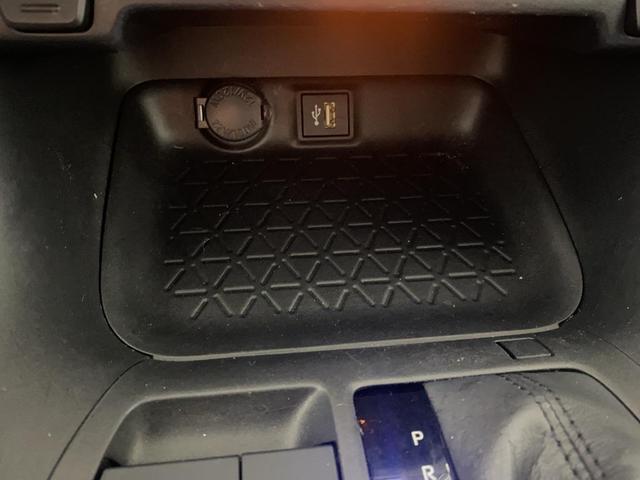 Photo of 2023 Midnight Black Metallic Toyota RAV4