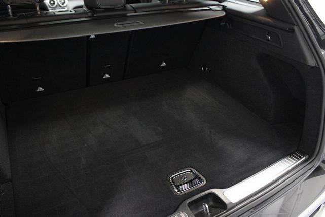 Photo of 2021 Graphite Gray Metallic Mercedes-Benz GLC 300