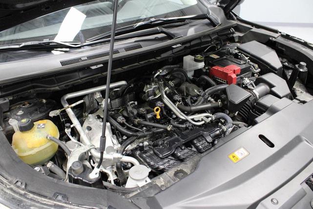Photo of 2023 Labrador Black Pearl Mitsubishi Outlander