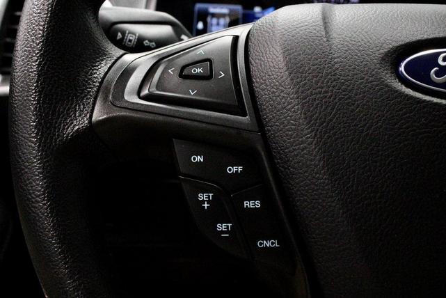 Photo of 2024 Agate Black Metallic Ford Edge