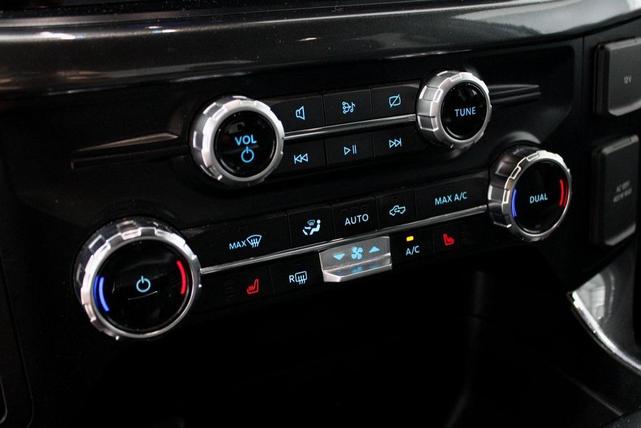 Photo of 2023 Iconic Silver Metallic Ford F-150