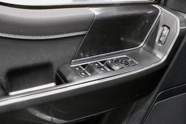 Photo of 2023 Iconic Silver Metallic Ford F-150