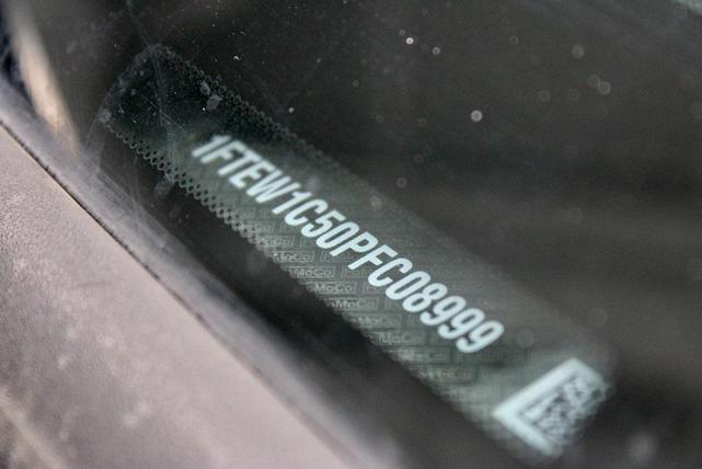 Photo of 2023 Iconic Silver Metallic Ford F-150