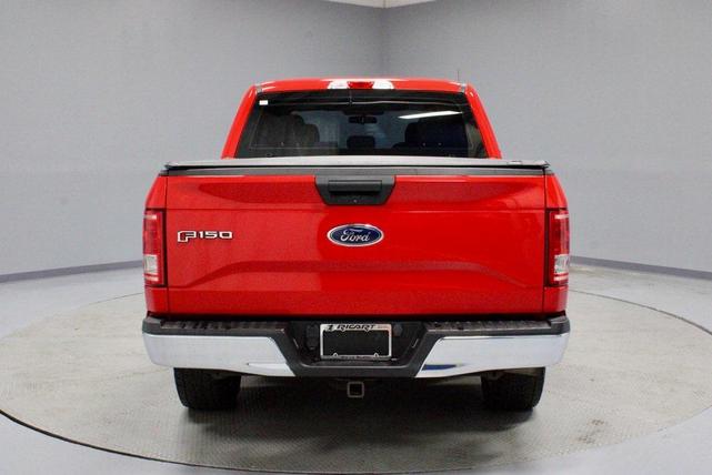 Photo of 2016 Race Red Ford F-150