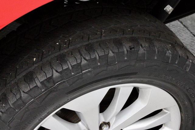 Photo of 2016 Race Red Ford F-150